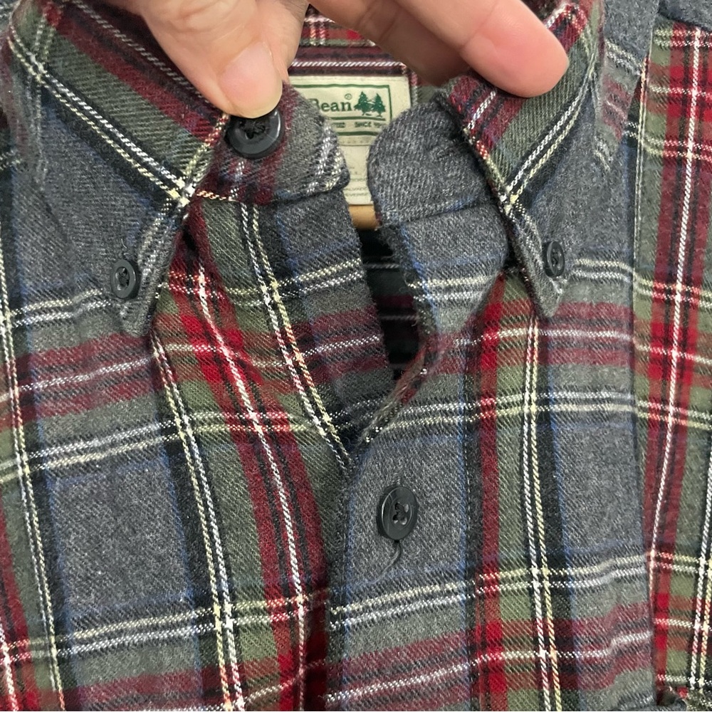 L.L. Bean Red and Gray Flannel Plaid Casual Button Down Shirt XL Tall - Picture 7 of 10